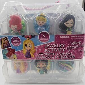 Disney Princess Jewelry Making Activity Kit - 5 Charms 155 Beads And 5 Necklaces
